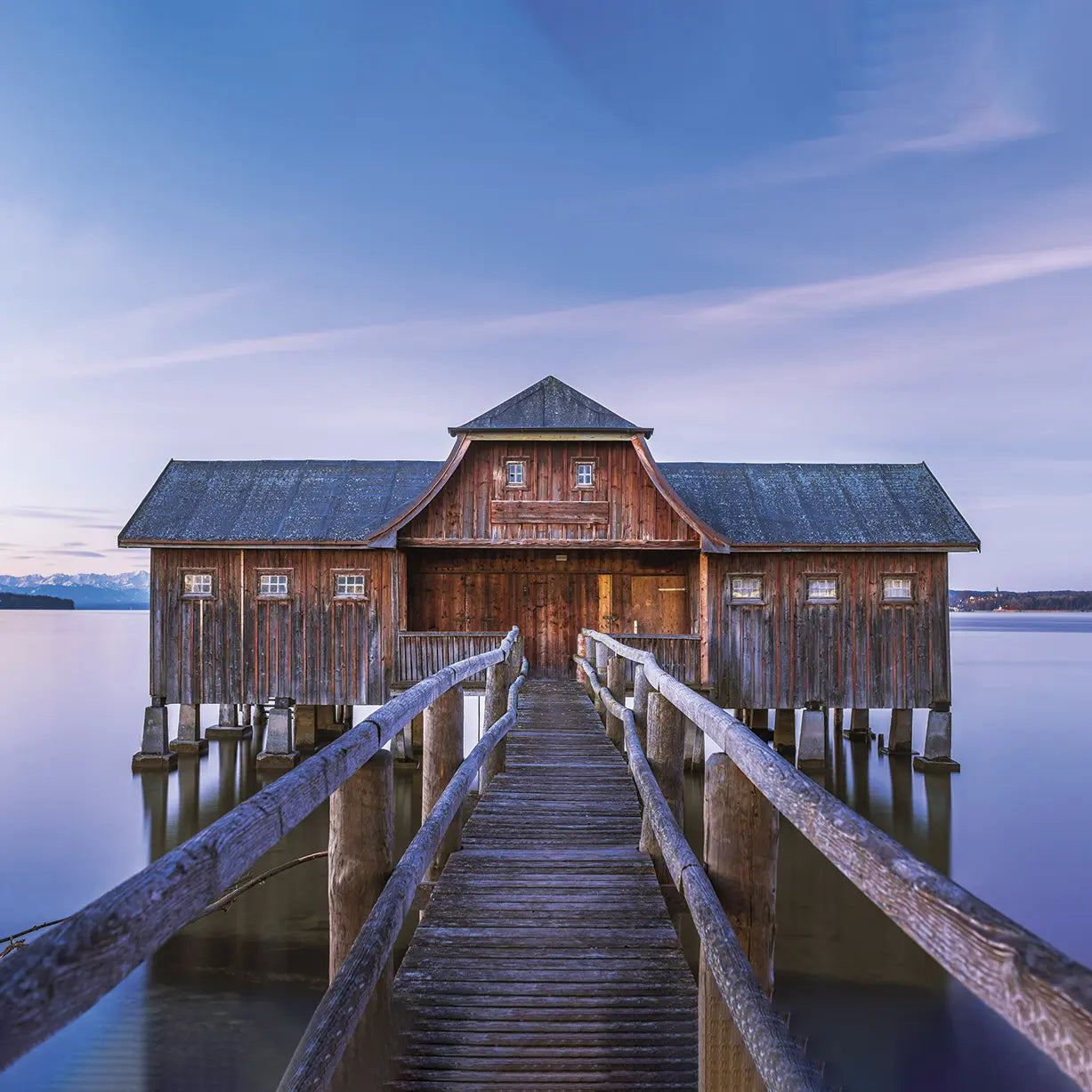 Bootshaus in Stegen am Ammersee, Motiv aus dem Memospiel Ammersee